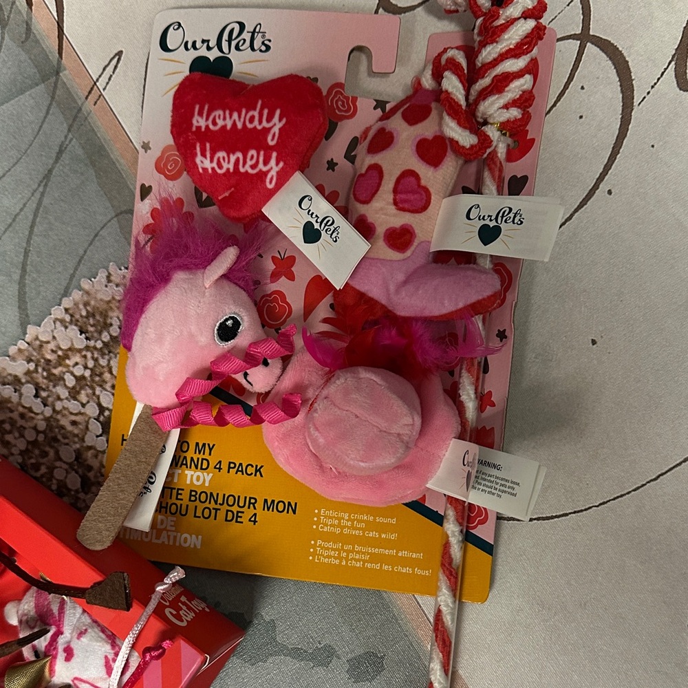 ❣️5|$25❣️Pink Cat Toy your choice New